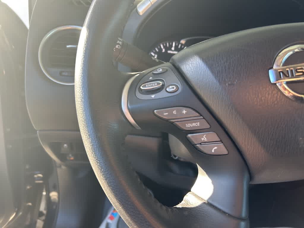 Thumbnail: 2019 Nissan Pathfinder - 20