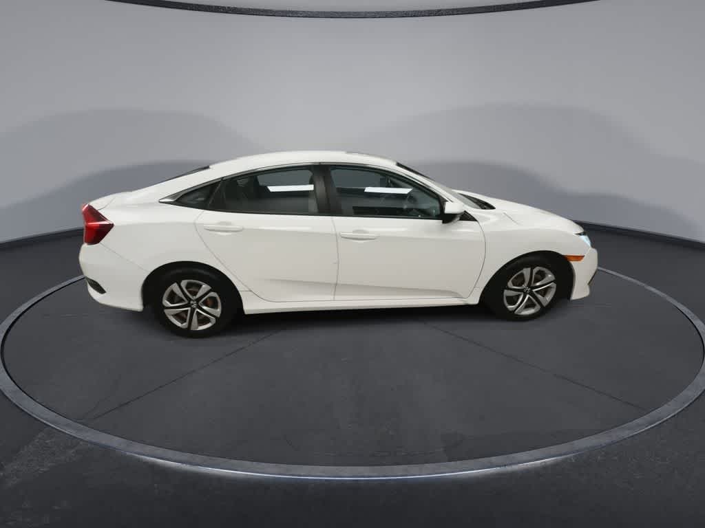 Thumbnail: 2017 Honda Civic - 9
