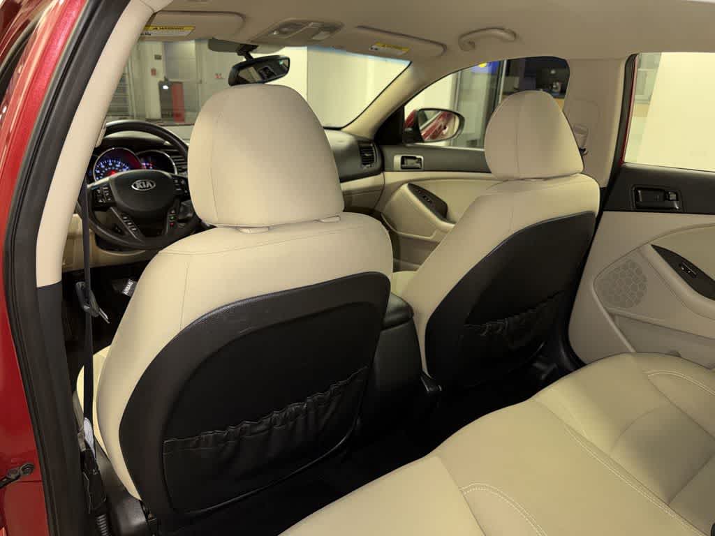 Thumbnail: 2013 Kia Optima - 27