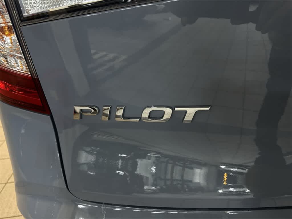 Thumbnail: 2022 Honda Pilot - 28