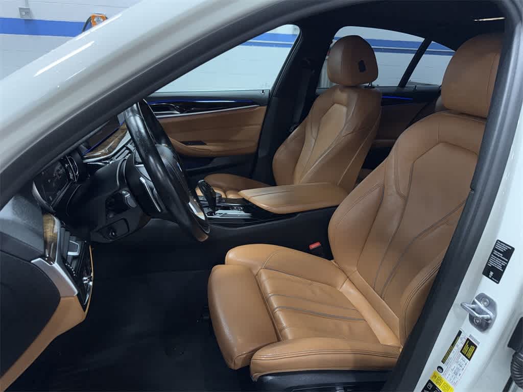 Thumbnail: 2019 BMW 5 Series - 15