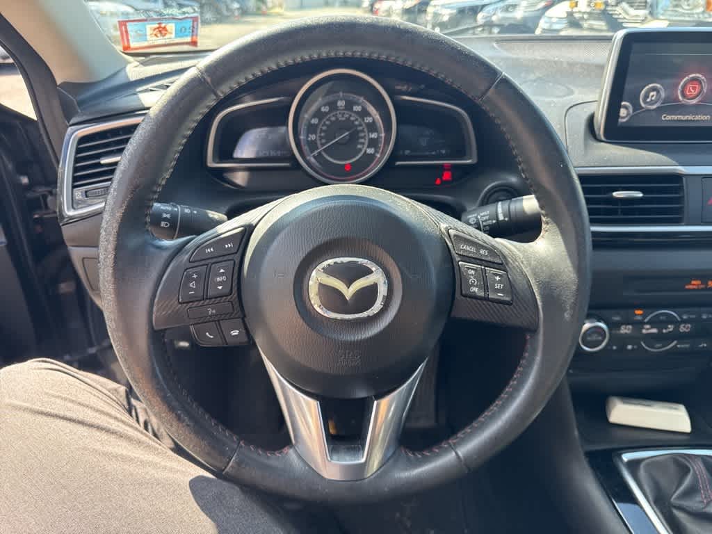 Thumbnail: 2016 Mazda Mazda3 - 10