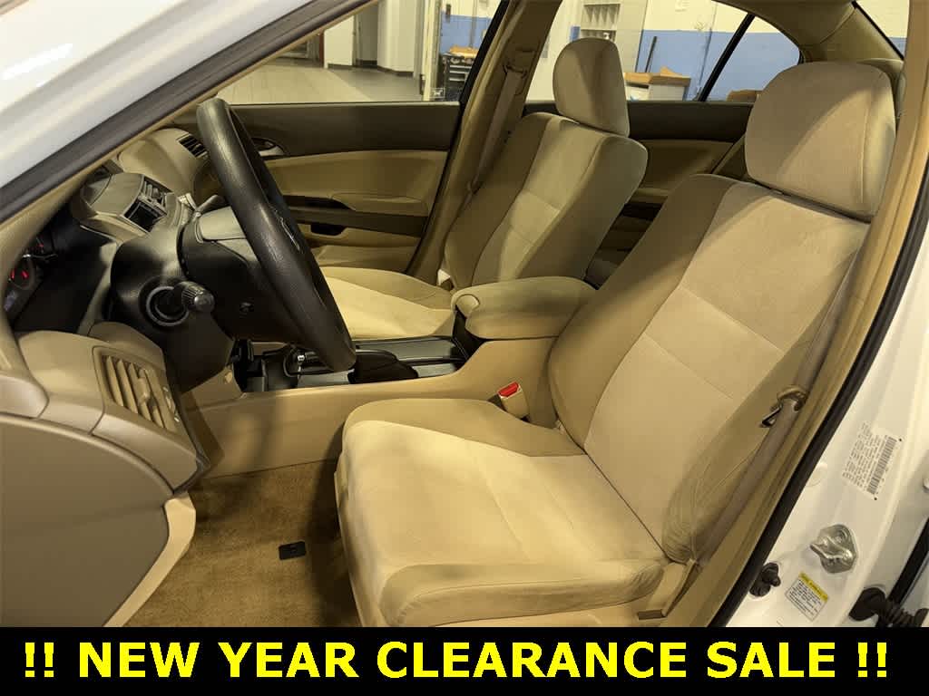 Thumbnail: 2009 Honda Accord - 15