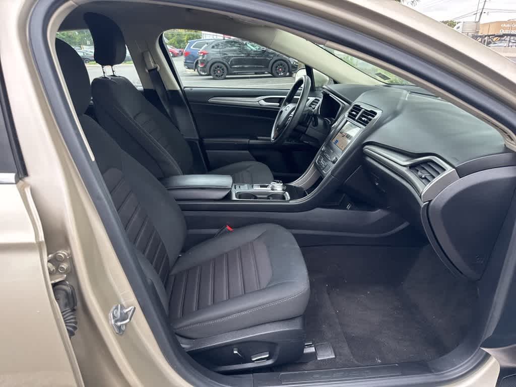 Thumbnail: 2019 Ford Fusion - 13