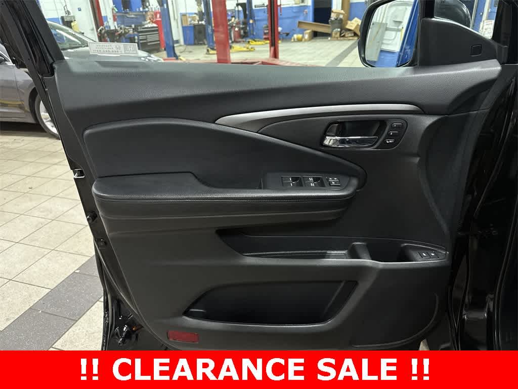 Thumbnail: 2020 Honda Pilot - 33