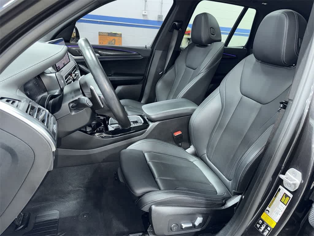 Thumbnail: 2023 BMW X3 - 15