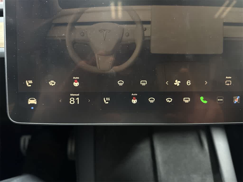 Thumbnail: 2023 Tesla Model 3 - 32