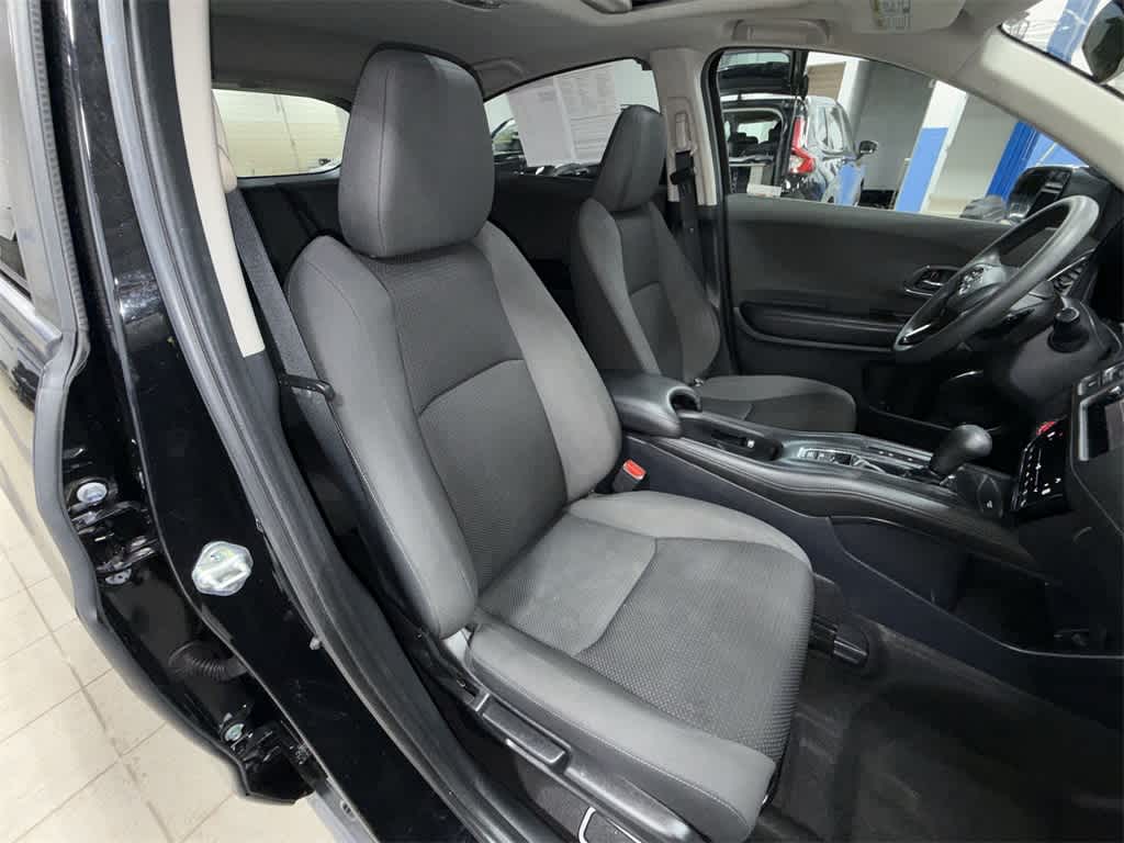 Thumbnail: 2022 Honda HR-V - 15