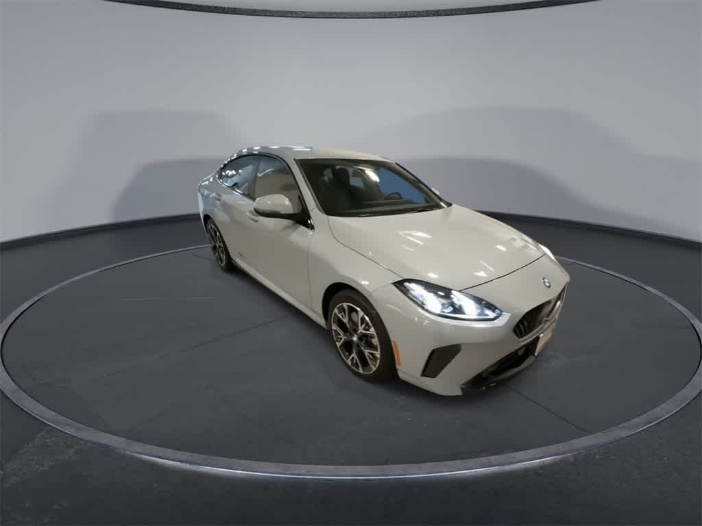 Thumbnail: 2025 BMW 2 Series - 2