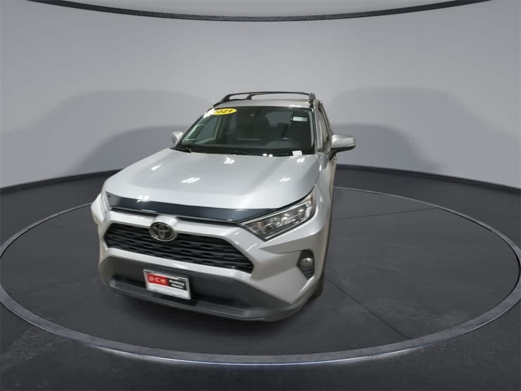 Thumbnail: 2021 Toyota RAV4 - 3