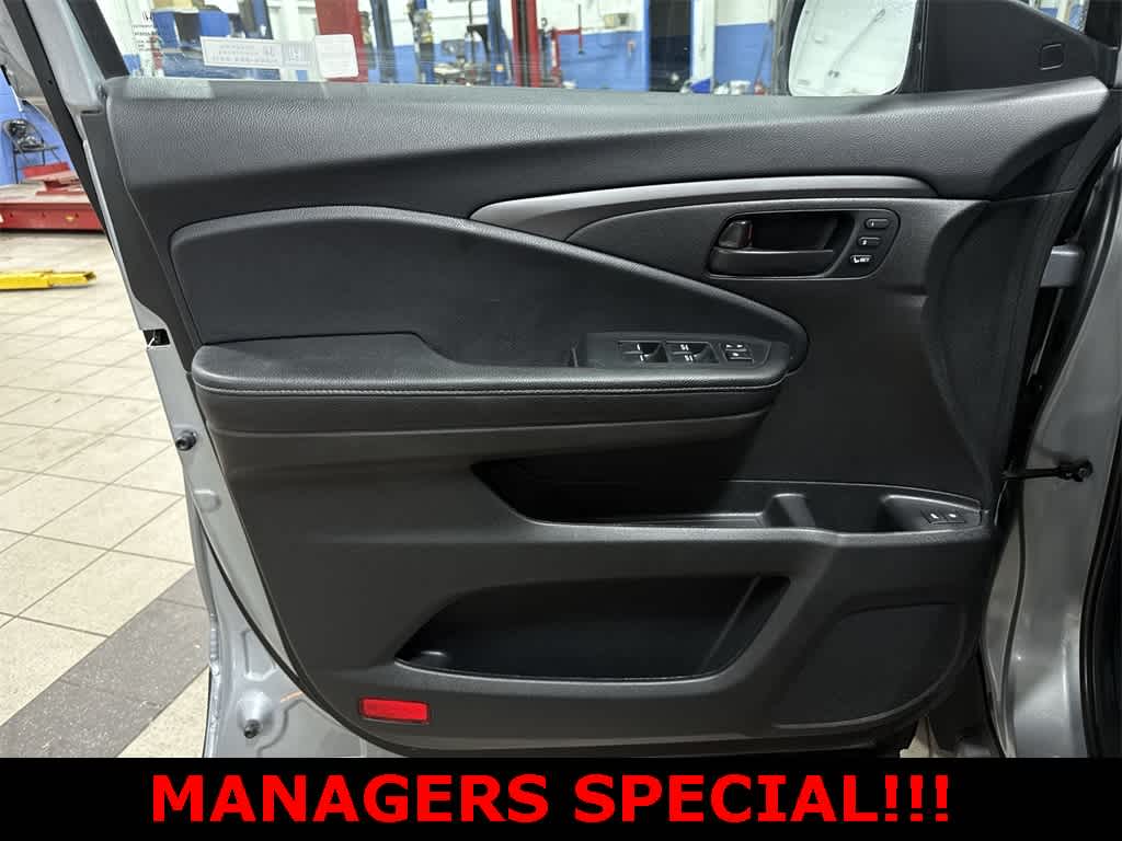 Thumbnail: 2023 Honda Passport - 29