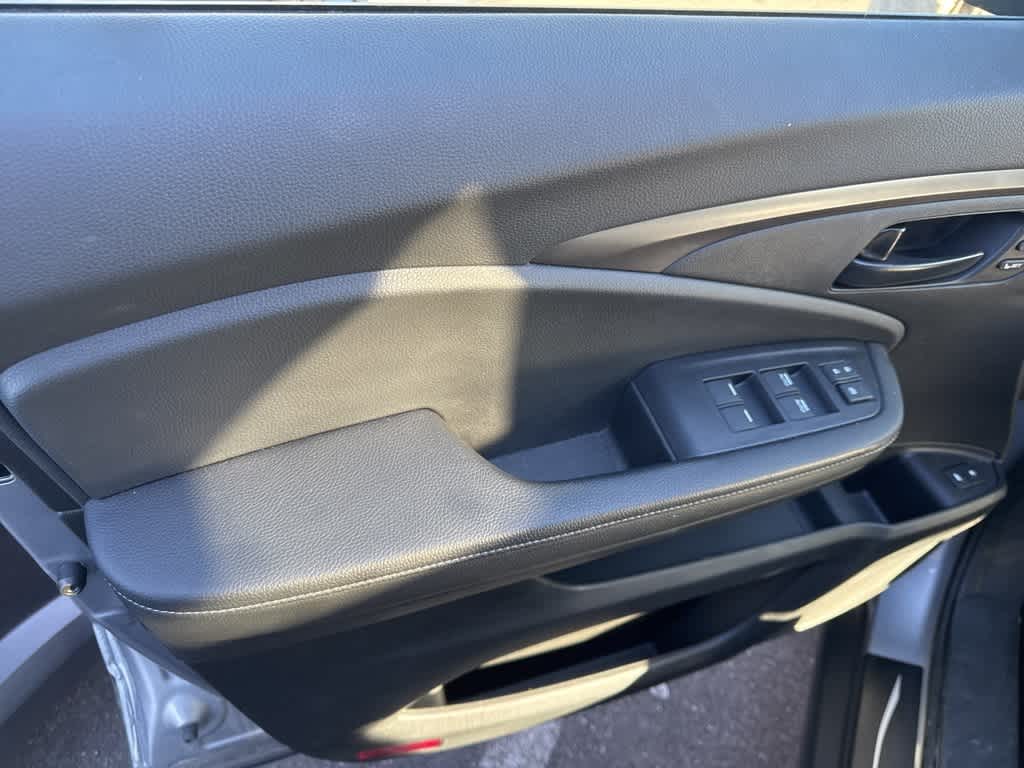 Thumbnail: 2025 Honda Passport - 7