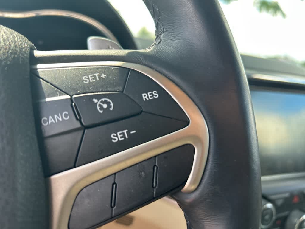 Thumbnail: 2014 Jeep Grand Cherokee - 5