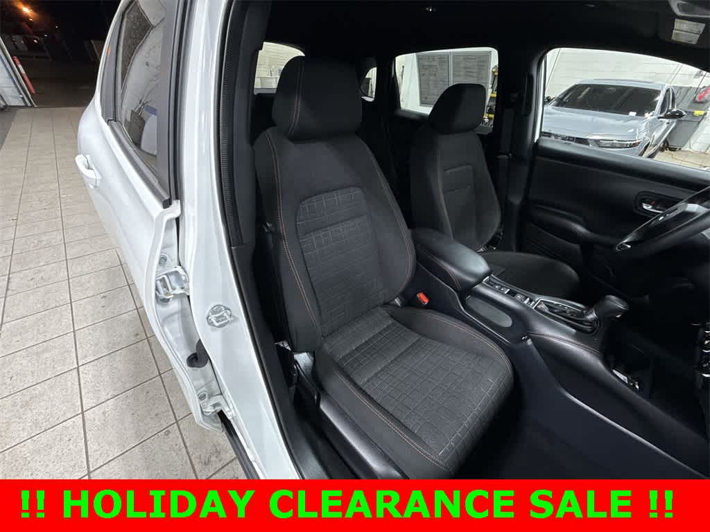 Thumbnail: 2025 Honda HR-V - 16