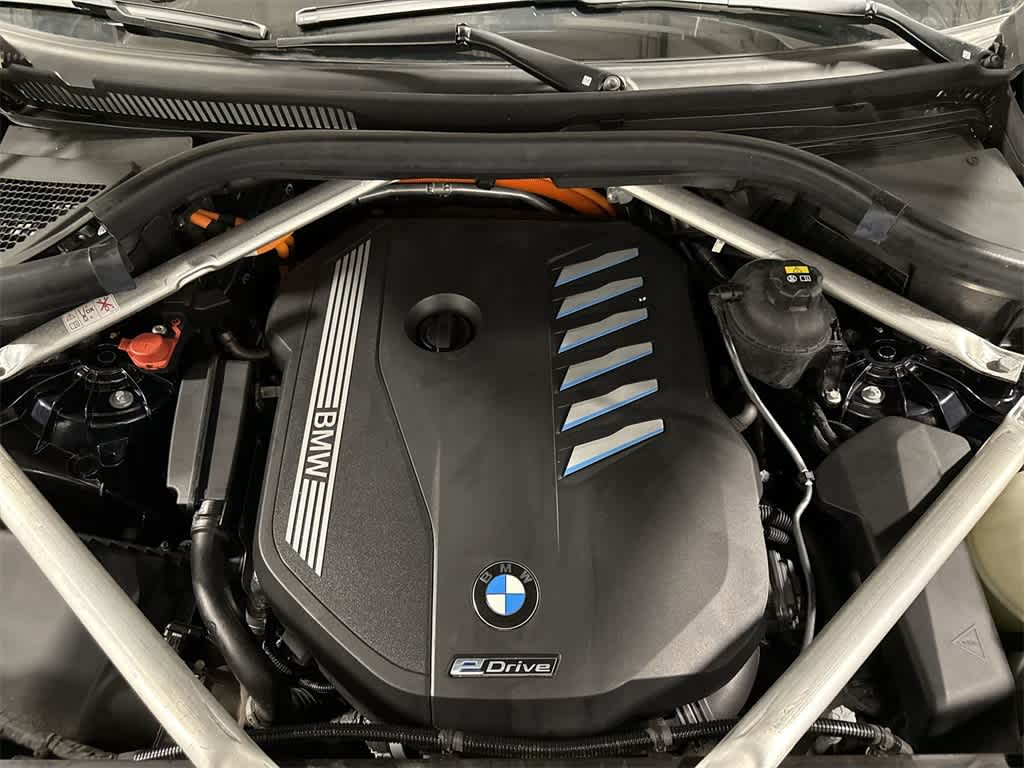 Thumbnail: 2022 BMW X5 - 12