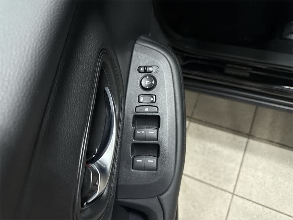 Thumbnail: 2023 Honda HR-V - 22