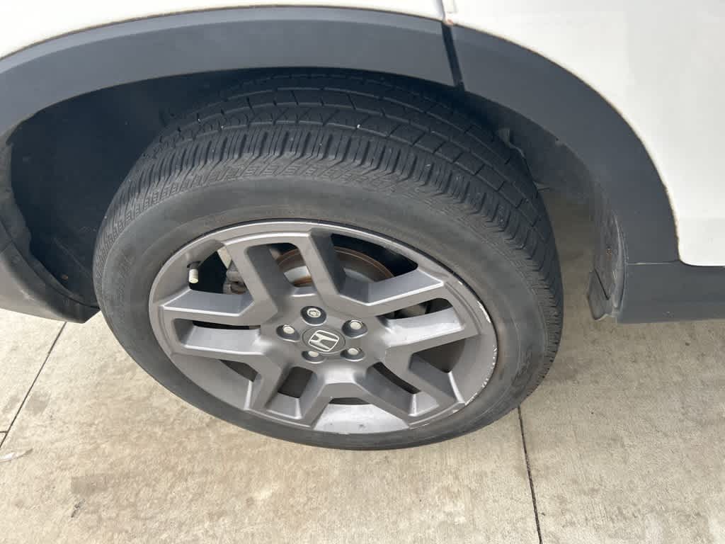 Thumbnail: 2023 Honda Passport - 18