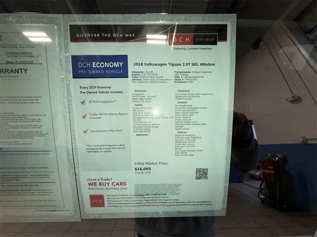 Thumbnail: 2018 Volkswagen Tiguan - 12