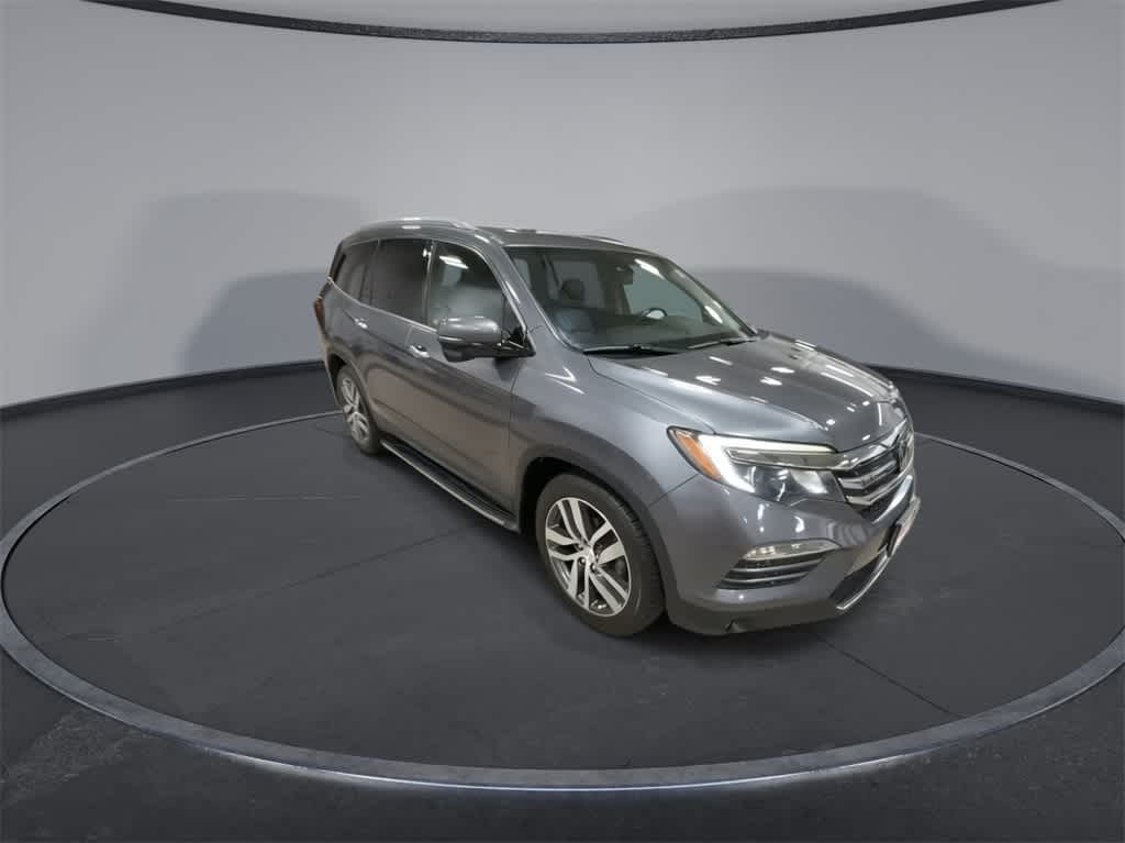 Thumbnail: 2016 Honda Pilot - 2