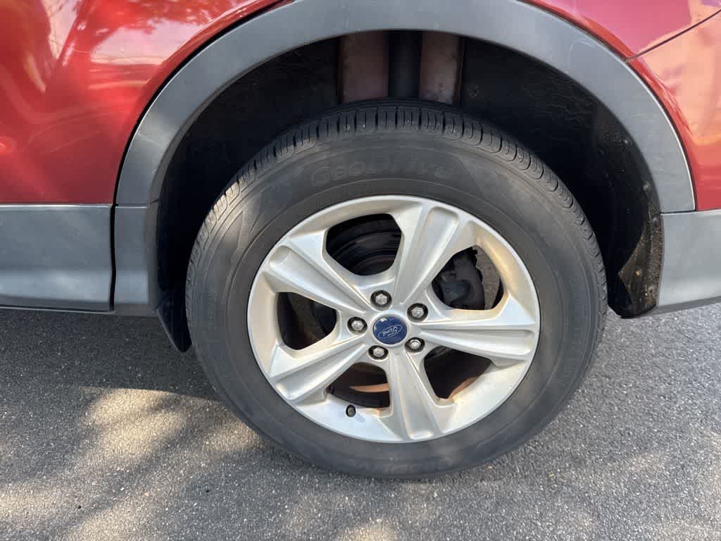 Thumbnail: 2014 Ford Escape - 23