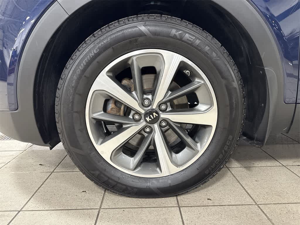 Thumbnail: 2019 Kia Sorento - 10