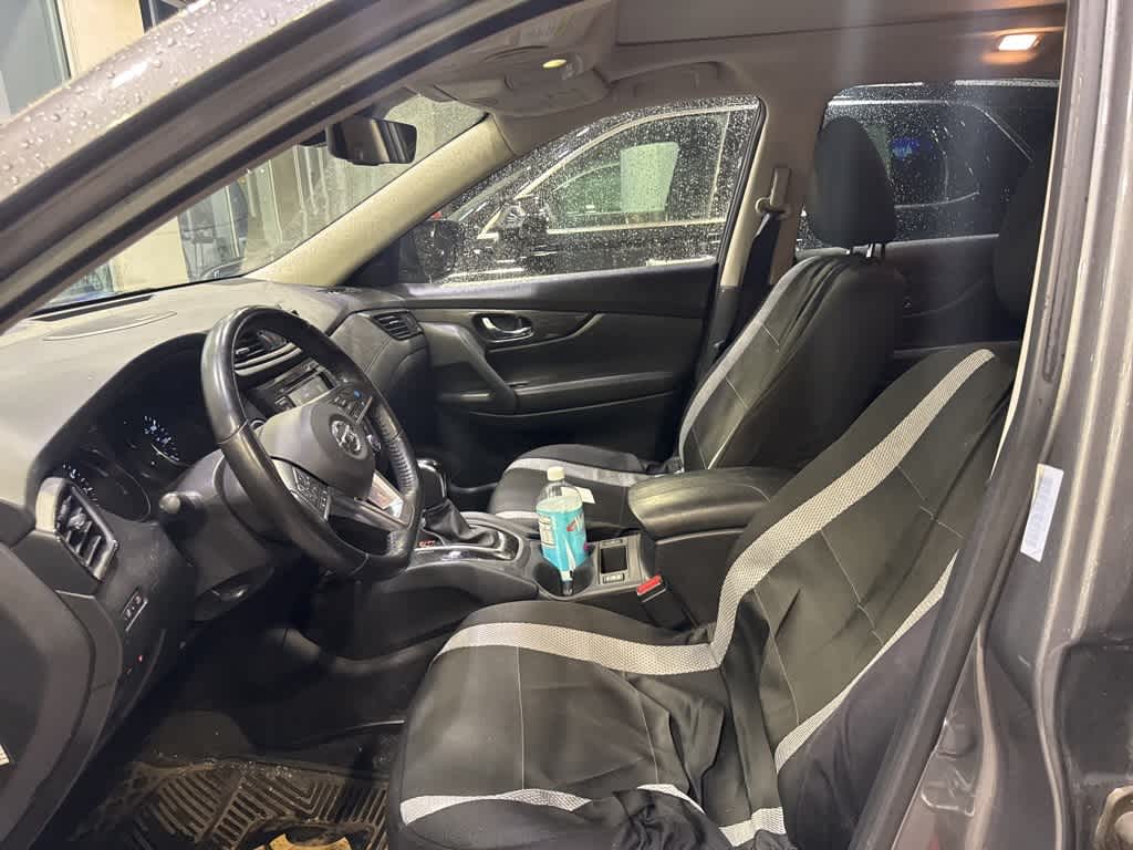 Thumbnail: 2019 Nissan Rogue - 8