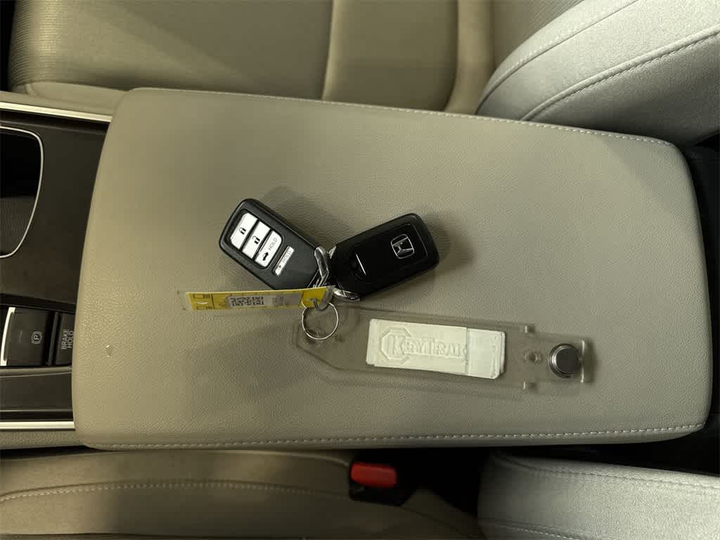 Thumbnail: 2019 Honda Accord - 30