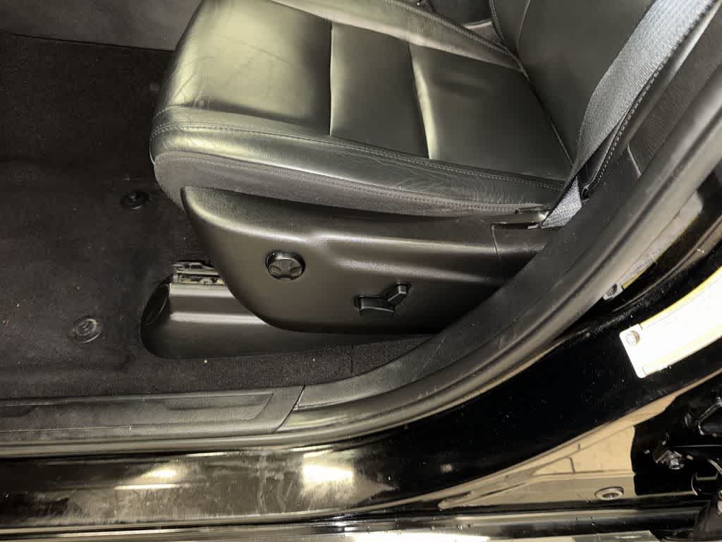 Thumbnail: 2019 Dodge Durango - 25