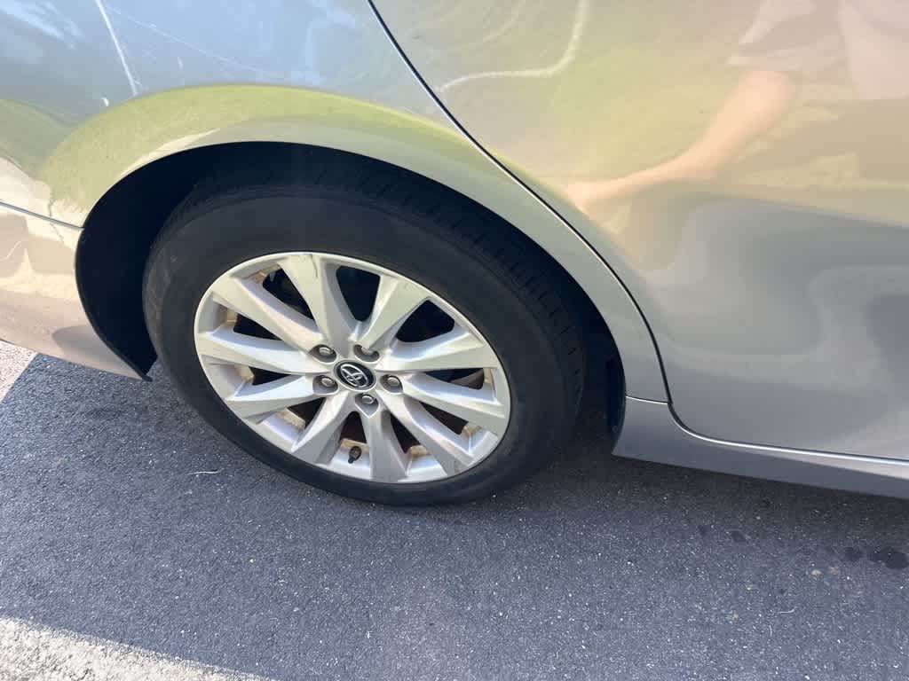 Thumbnail: 2019 Toyota Camry - 5