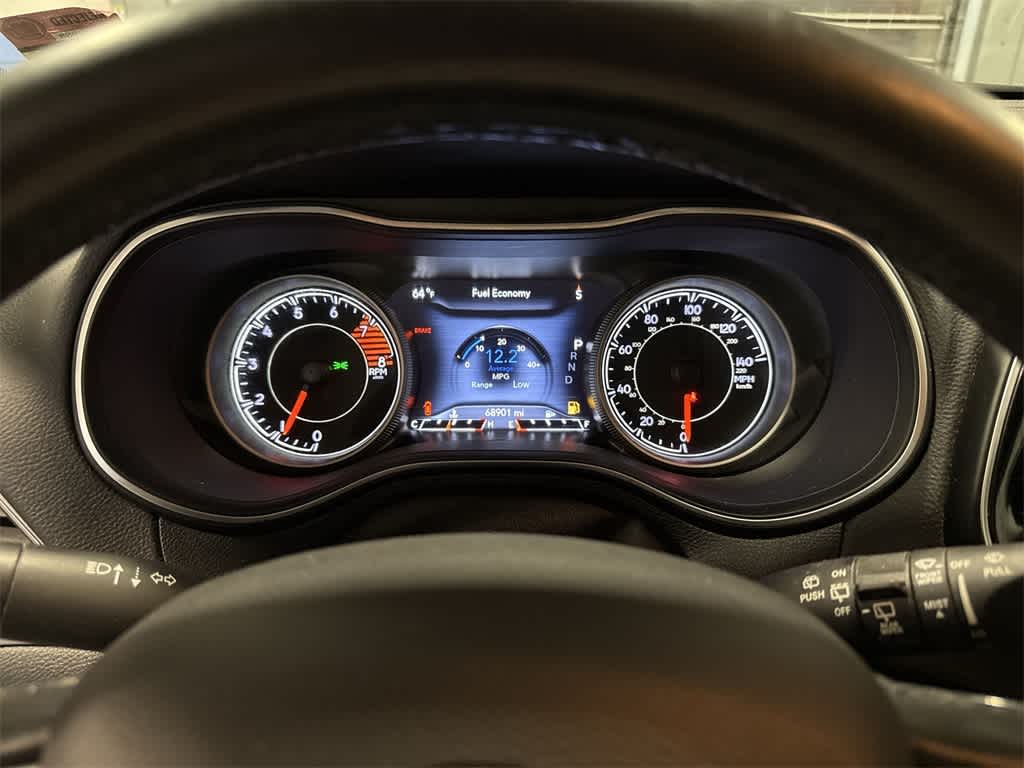 Thumbnail: 2020 Jeep Cherokee - 36