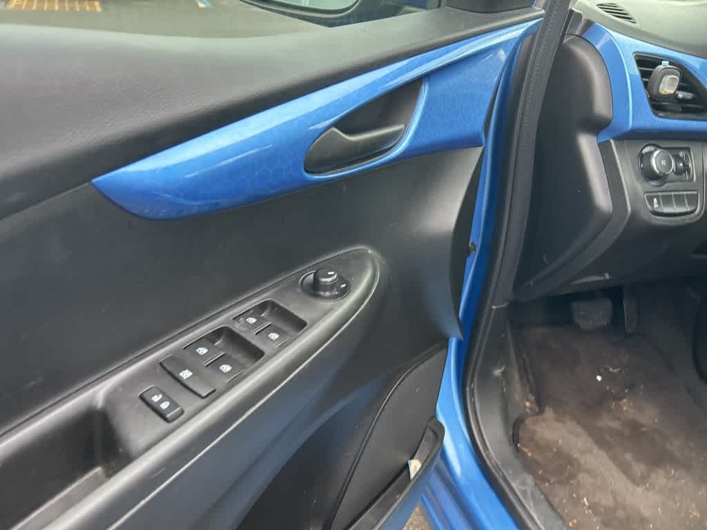 Thumbnail: 2017 Chevrolet Spark - 12