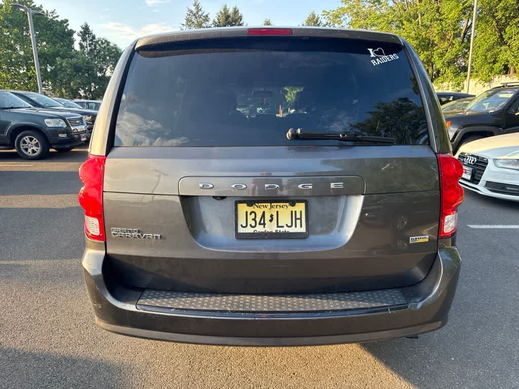Thumbnail: 2018 Dodge Grand Caravan - 3