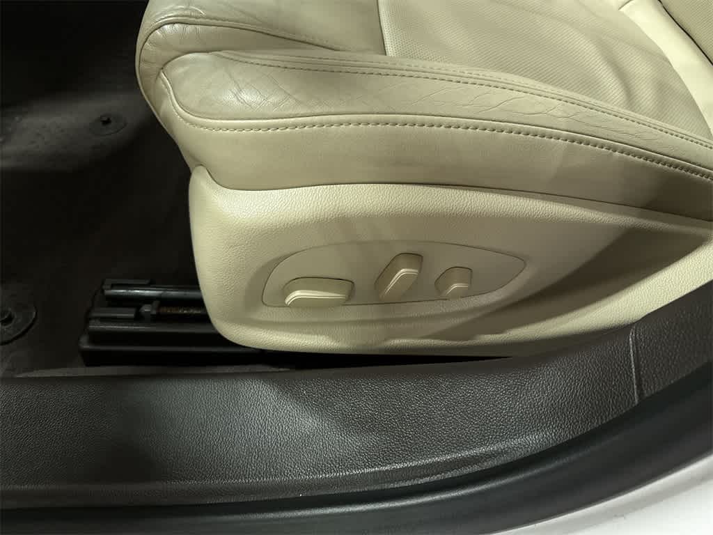 Thumbnail: 2015 Buick LaCrosse - 24