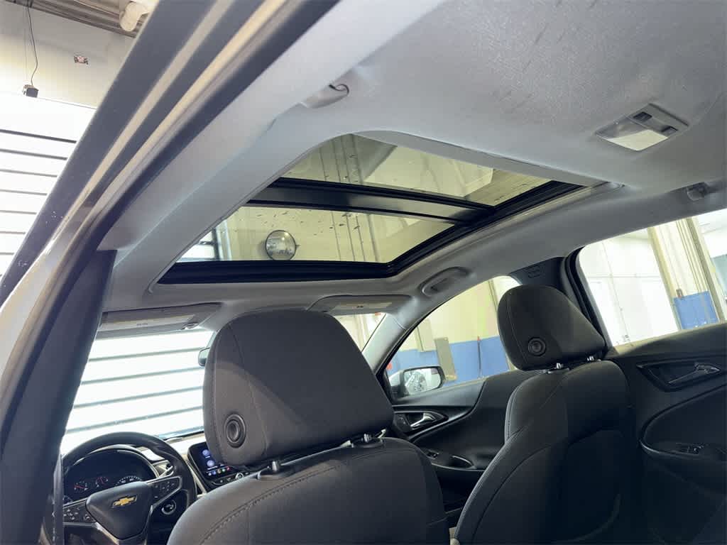 Thumbnail: 2024 Chevrolet Malibu - 24