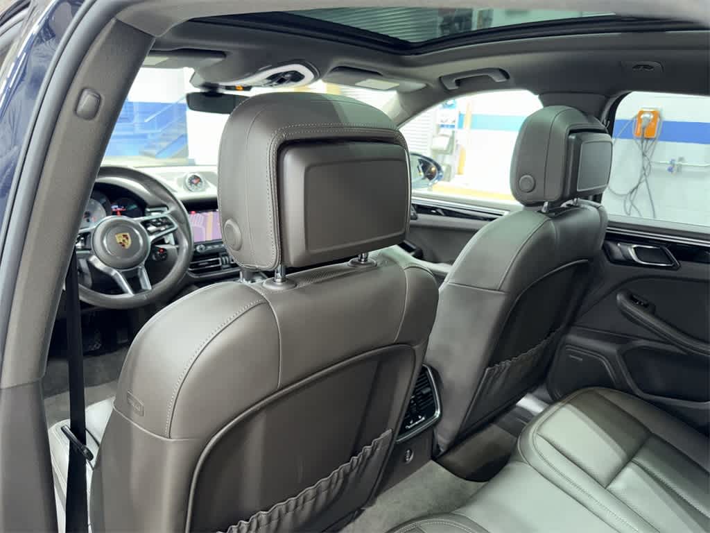 Thumbnail: 2019 Porsche Macan - 29