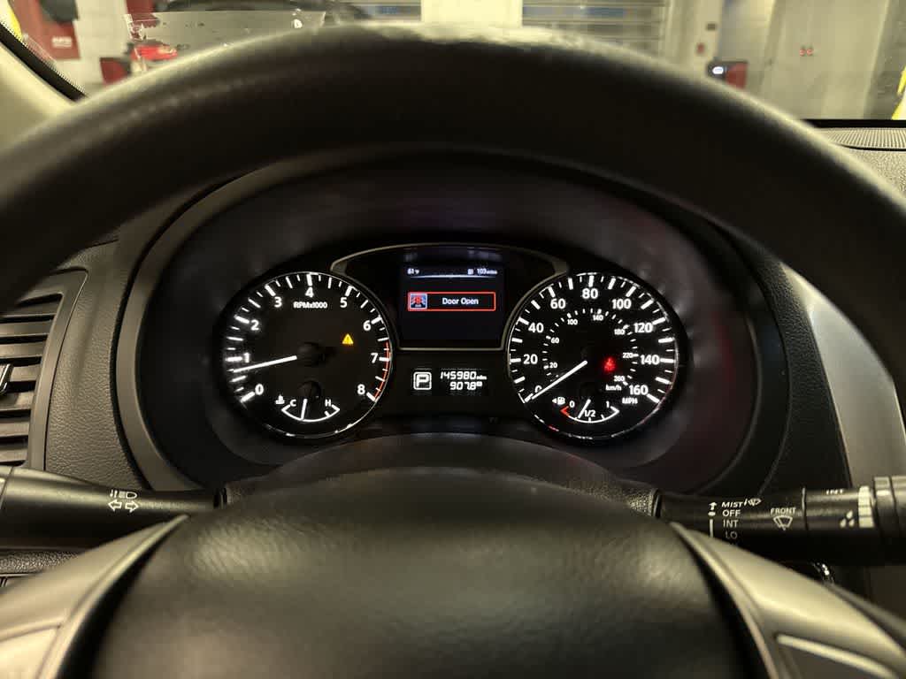 Thumbnail: 2015 Nissan Altima - 30