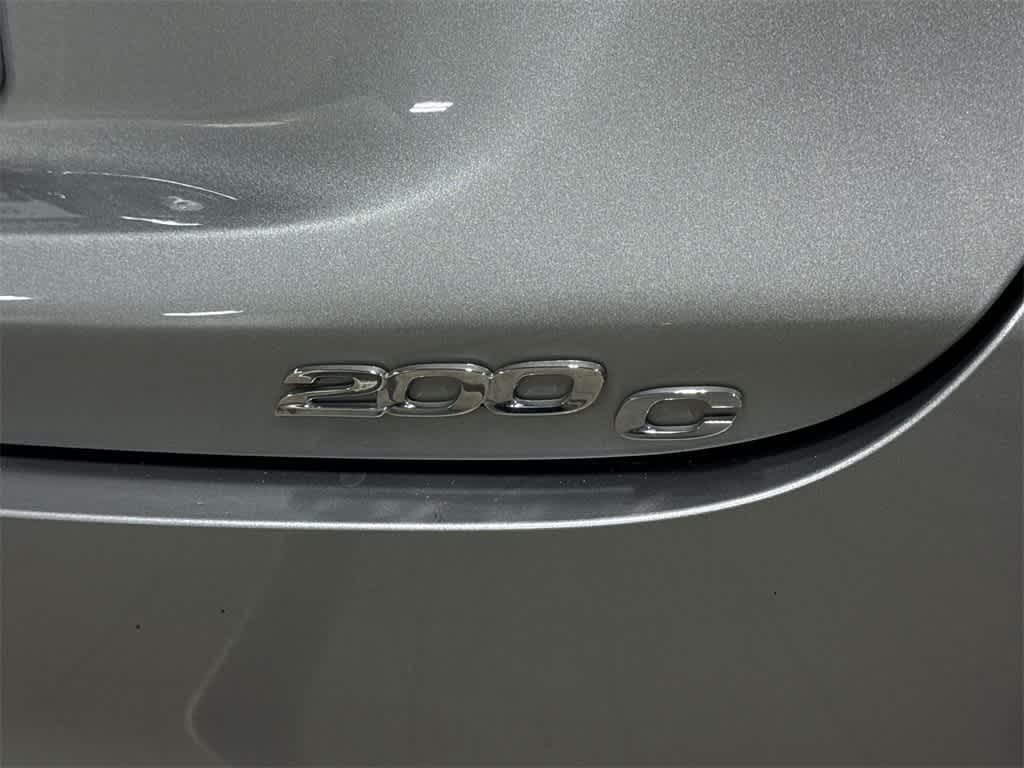 Thumbnail: 2015 Chrysler 200 - 25