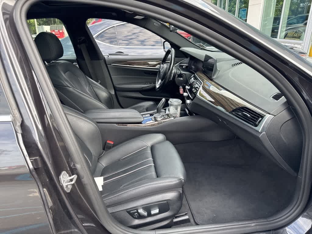 Thumbnail: 2020 BMW 5 Series - 14