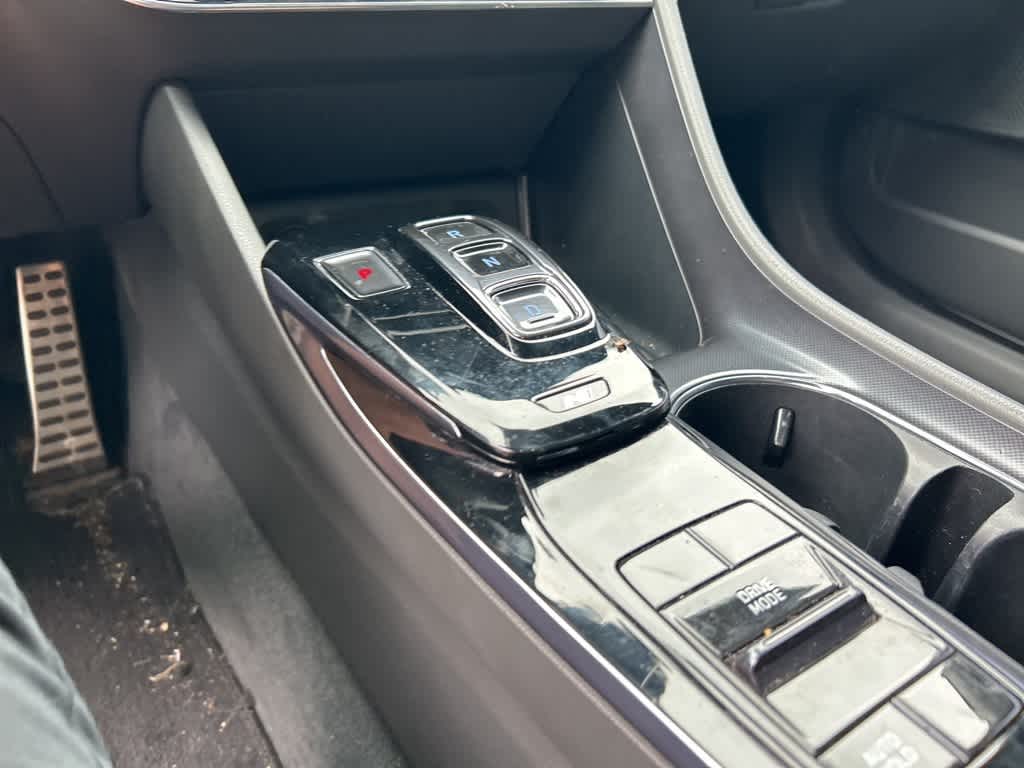 Thumbnail: 2023 Hyundai Sonata - 20
