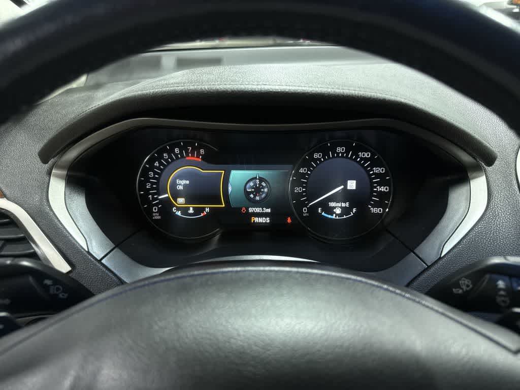 Thumbnail: 2014 Lincoln MKZ - 32