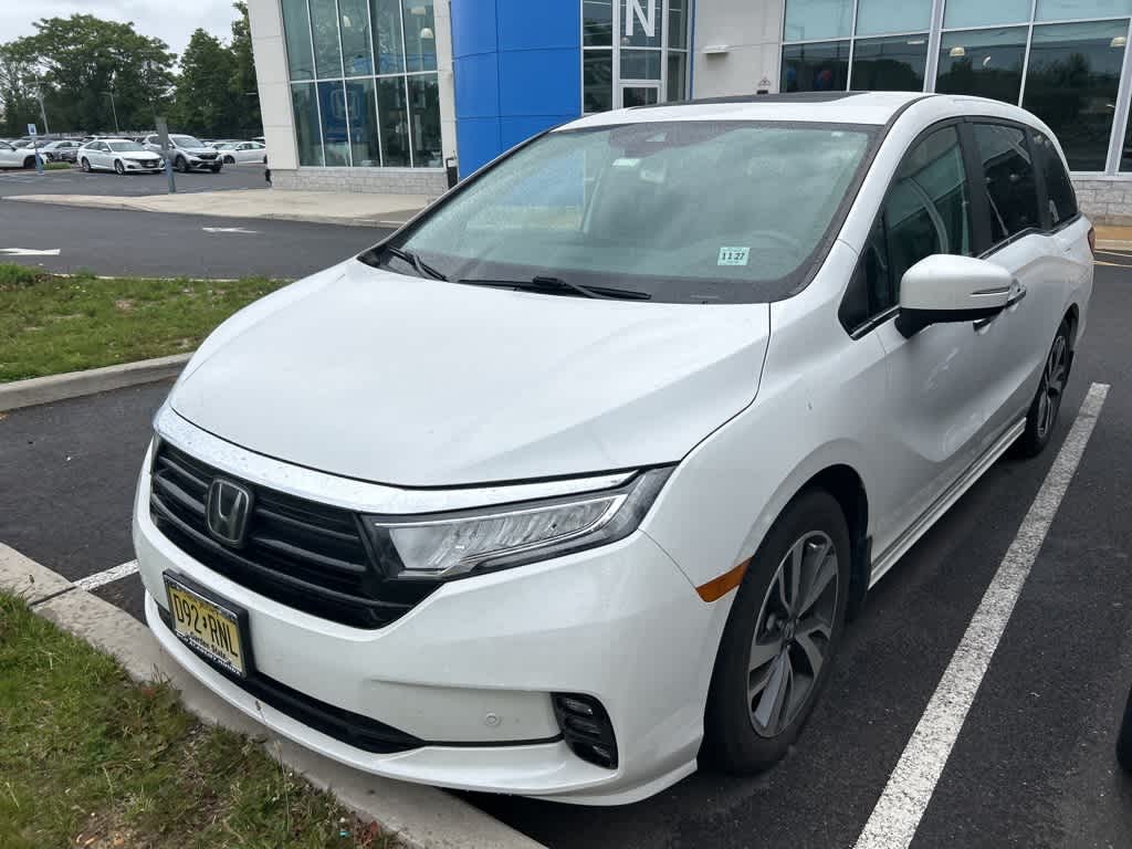 2023 Honda Odyssey Touring Hero Image