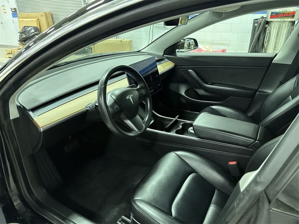 Thumbnail: 2019 Tesla Model 3 - 29
