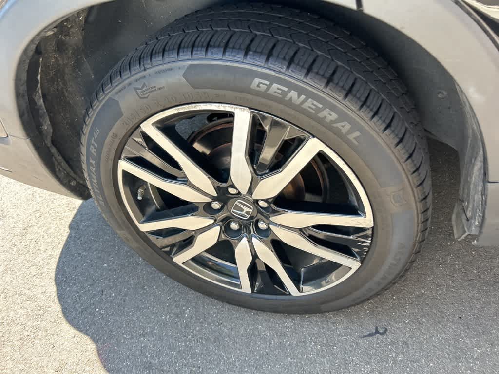 Thumbnail: 2020 Honda Pilot - 11