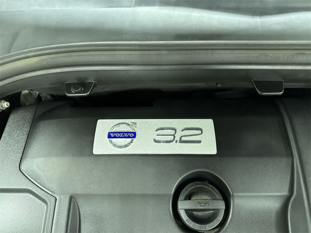 2012 Volvo XC60 3.2 27