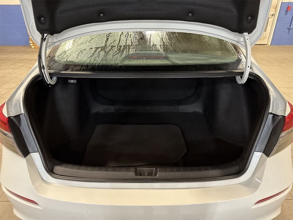 Thumbnail: 2023 Honda Civic - 10