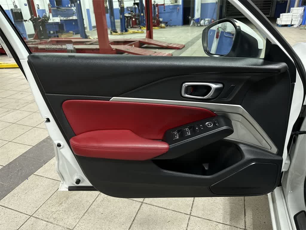 Thumbnail: 2023 Acura Integra - 30