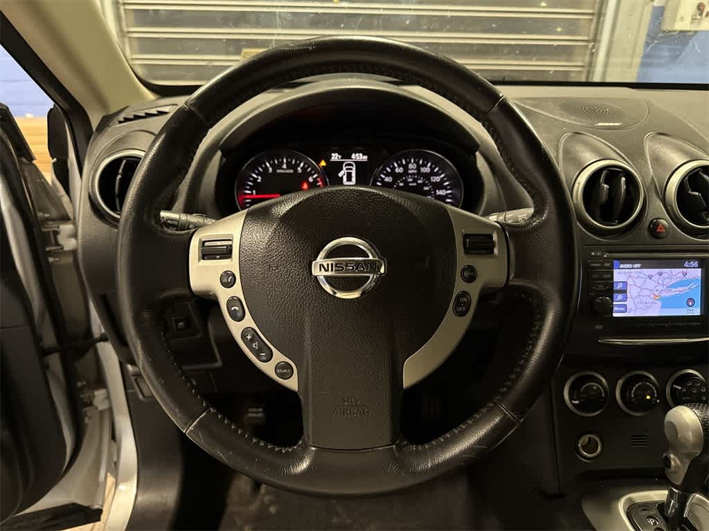 Thumbnail: 2011 Nissan Rogue - 18