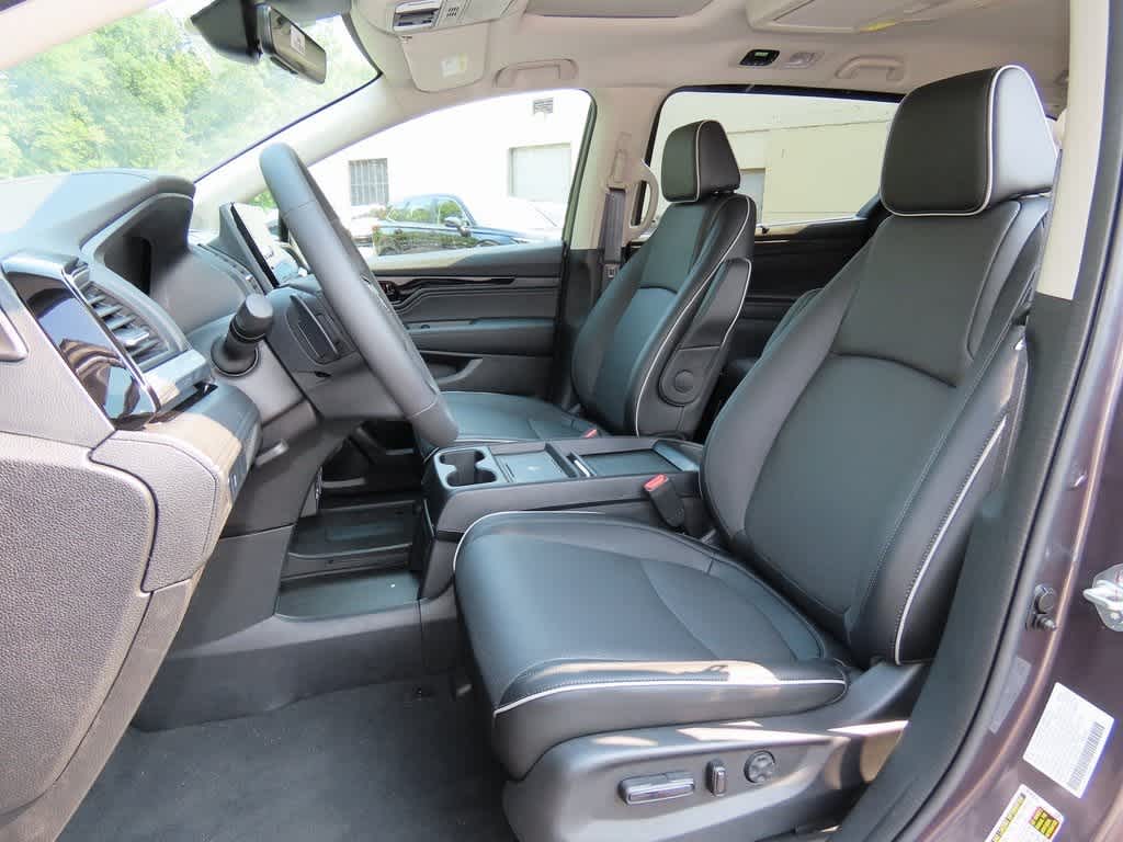 2025 Honda Odyssey Elite 13