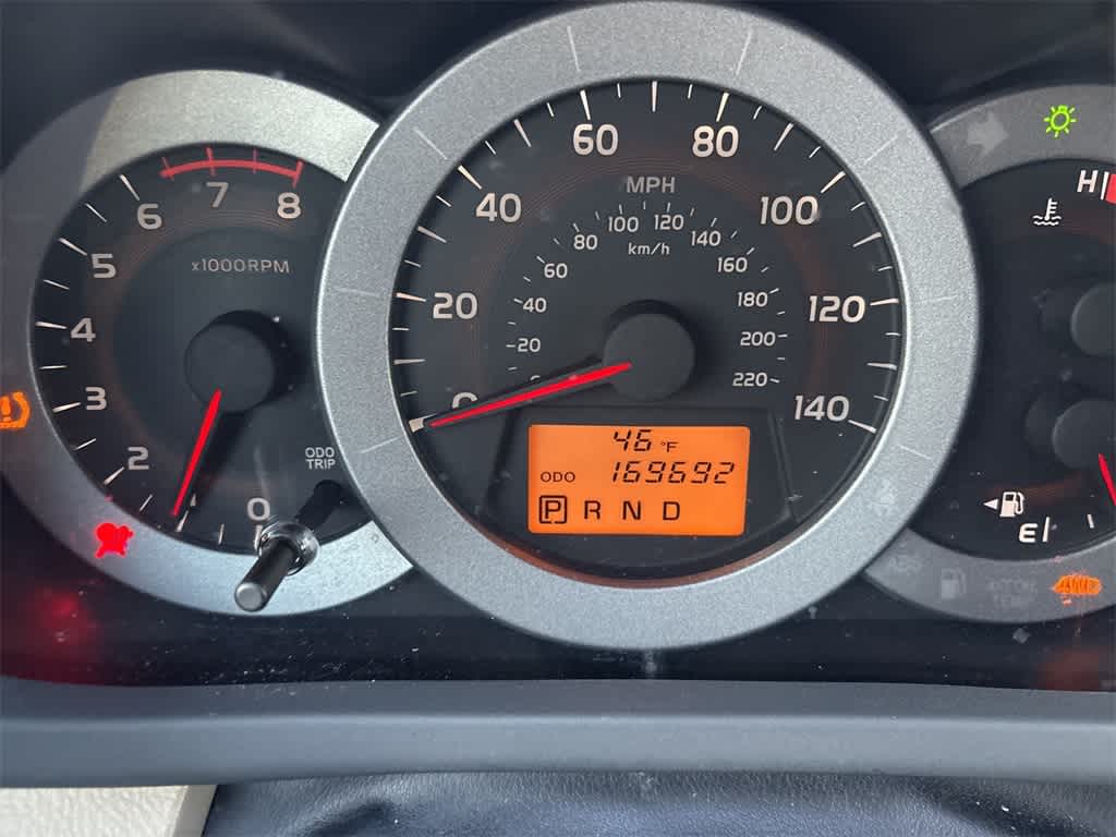 Thumbnail: 2011 Toyota RAV4 - 10