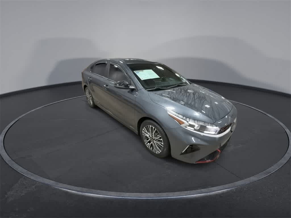 Thumbnail: 2023 Kia Forte - 2